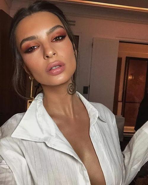 韩国大乳房明星,性感魅力与职业成就并存的璀璨星途