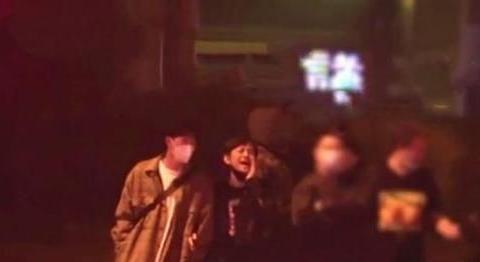 最新直播爆料新闻视频大全,最新新闻视频大盘点，热点事件一网打尽